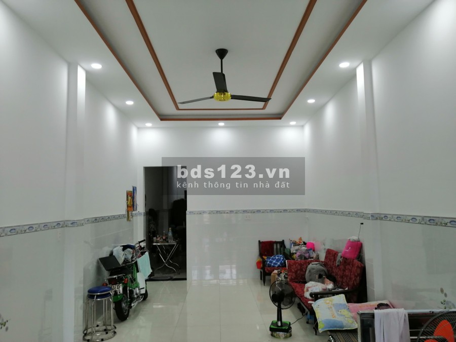 Mình Chính chủ Cần cho thuê gấp nhà 1 trêt 1 tầng lầu 4x20m, nhà mặt tiền đường lớn