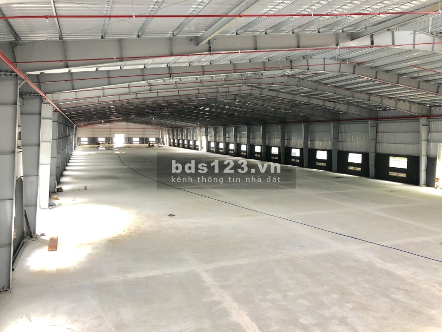 Cho thuê xưởng, nhà kho và Showrom Bến Cát Bình Dương lh 090.668.0803