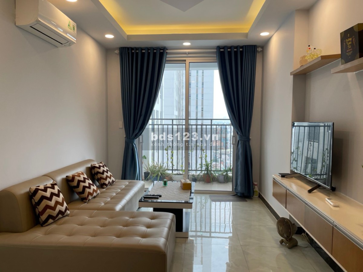 Bán căn hộ Tân Phú Richstar 2PN, giá 2 tỷ 4, Hướng Đông nam, HĐMB.