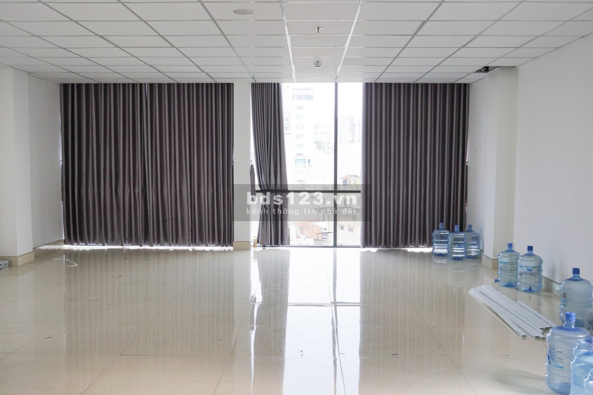 Cho thuê VP nhà ở tại Lê Thị Riêng, Quận 1 diện tích sử dụng 40/60m2