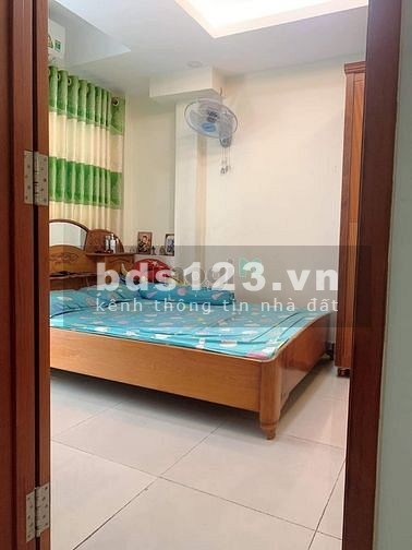 Nhà HXH đường CMT8 Quận 10, 10 căn hộ cho thuê thu nhập 40 triệu/tháng, lô góc đầu tư thuận lợi