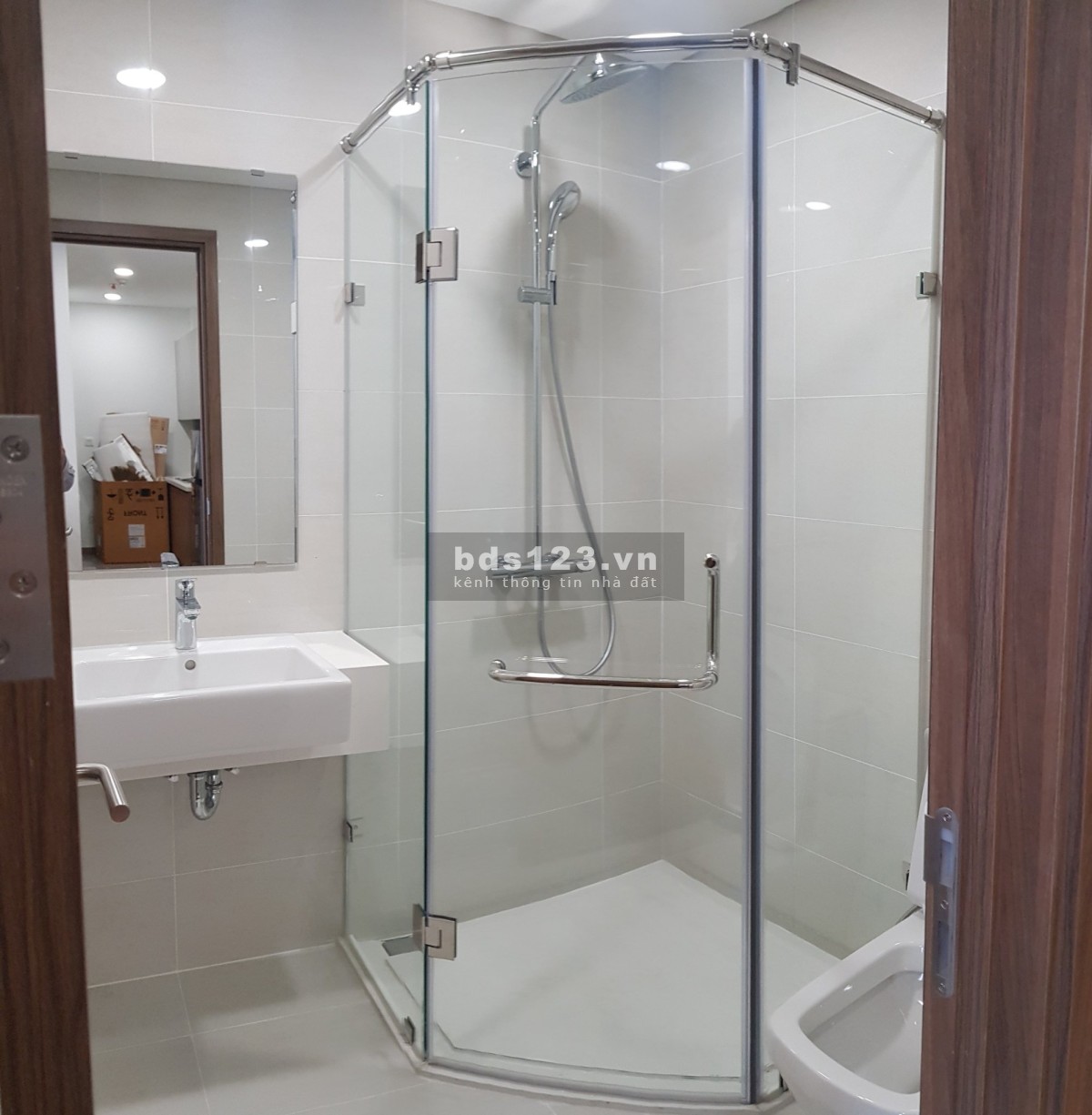 Chính chủ bán căn hộ 2PN, diện tích 64.3m2 dự án Eco Green Quận 7 giá 3.8 tỷ