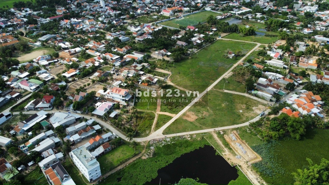 Suất ngoại giao giai đoạn 1 đất biển sổ đỏ trung tâm TT Vạn Giã khu dân cư