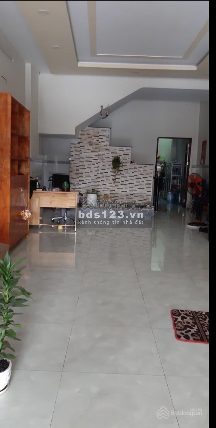 Bán nhà mặt tiền Hà Huy Giáp diện tích sử dụng 110m2 giá rẻ nhất khu vực