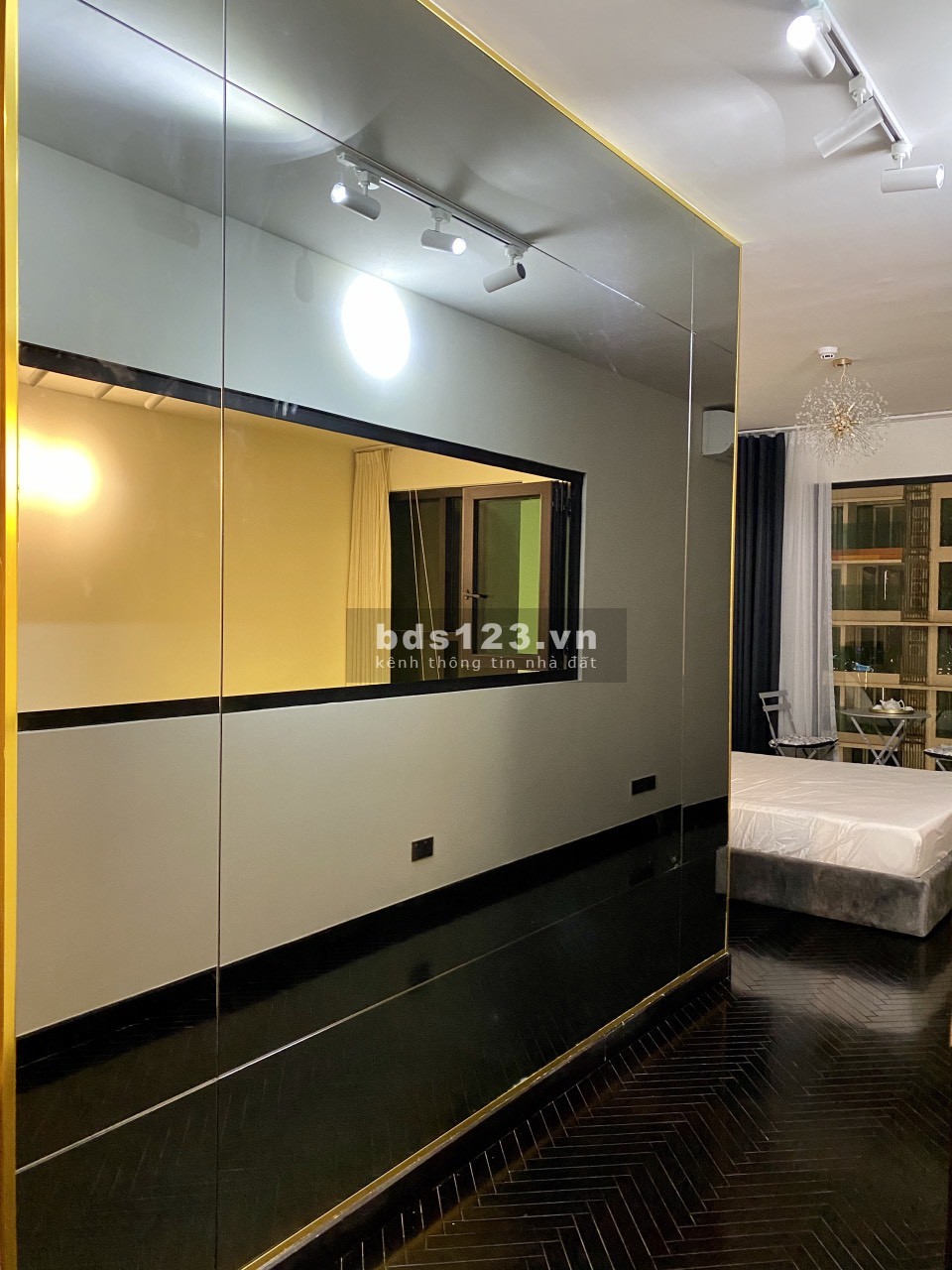 Chính chủ gửi bán căn Duplex 2PN tại Feliz en Vista liên hệ 0909370517
