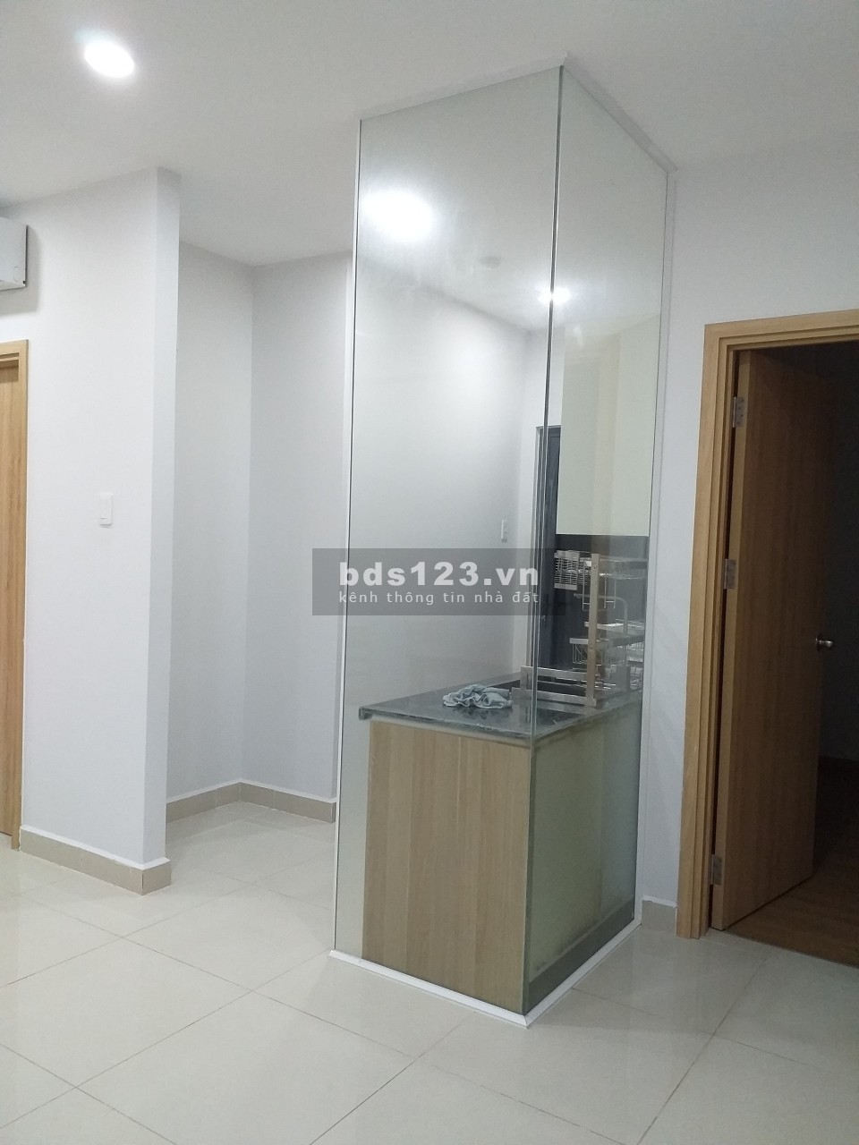 Cho thuê căn hộ cao cấp tầng 25 Nguyễn Duy Trinh Thủ Đức lh 0906822602