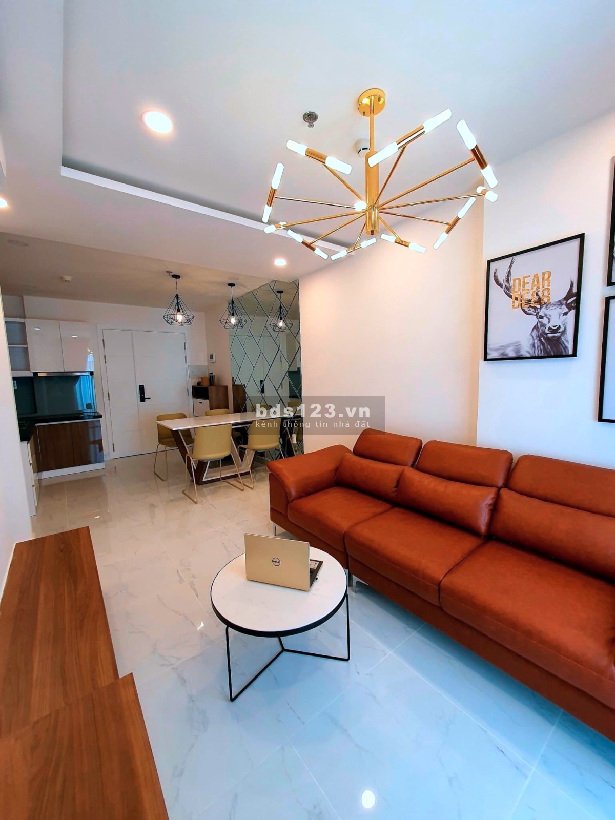 Cần bán CHCC Terra Royal, Q3 58m2, 2PN, giá 5.45 tỷ, 0941797916 Nhi, lầu trung, view Landmark