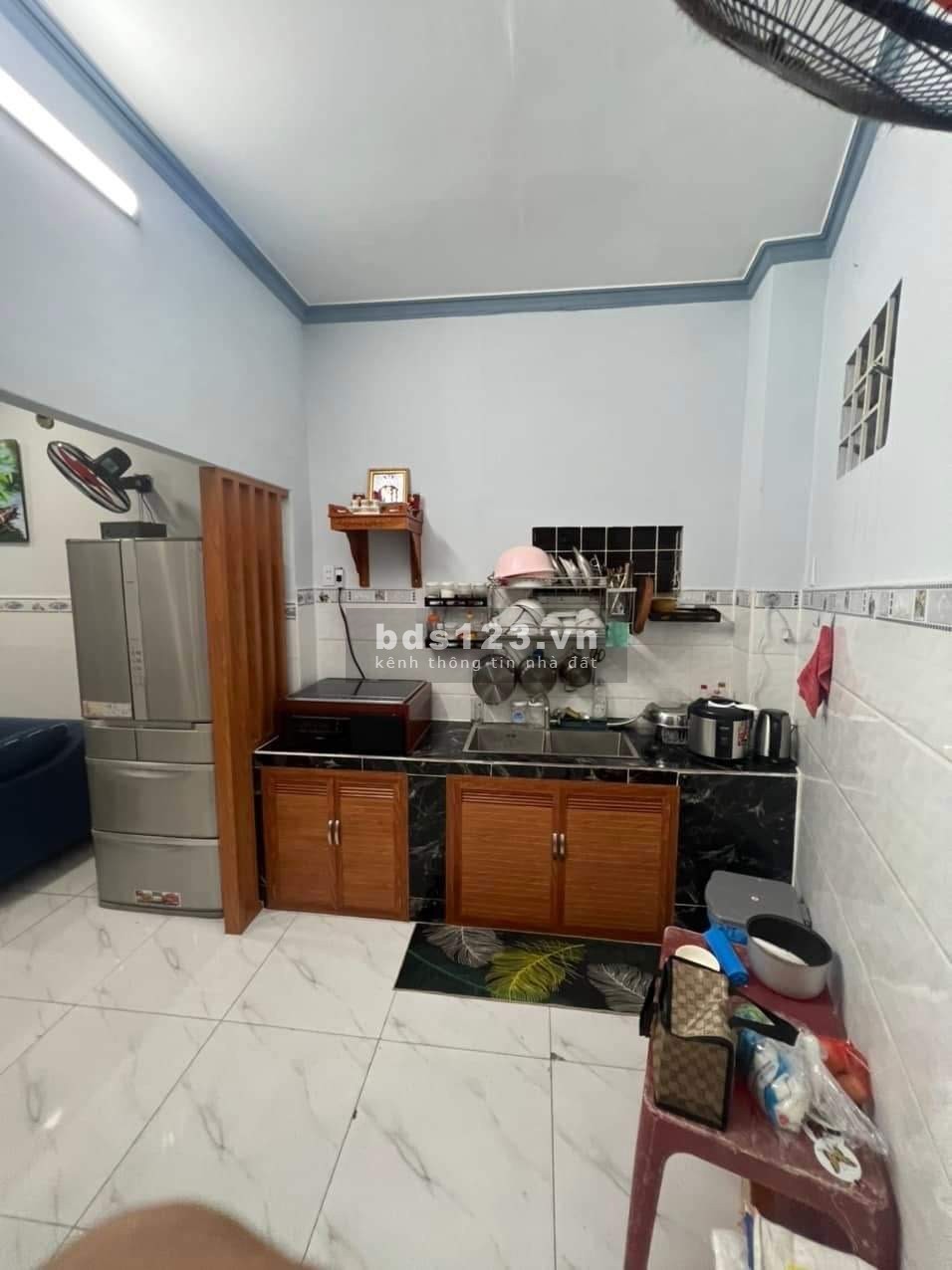 Mặt Tiền Đỗ Xuân Hợp Phước Long A Thủ Đức ngang 5.3m 4.3ty hàng ngộp nặng