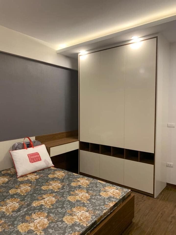 Nhà Mặt Phố Trường Chinh, DT 49m2, 7 tầng, mt 4,2m, vỉa hè, thang máy, kinh doanh đỉnh, giá 18,5 tỷ