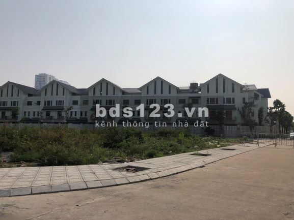 Cho thuê tại liền kề C21 – Geleximco giá 10 triệu/tháng, lh 0912072678