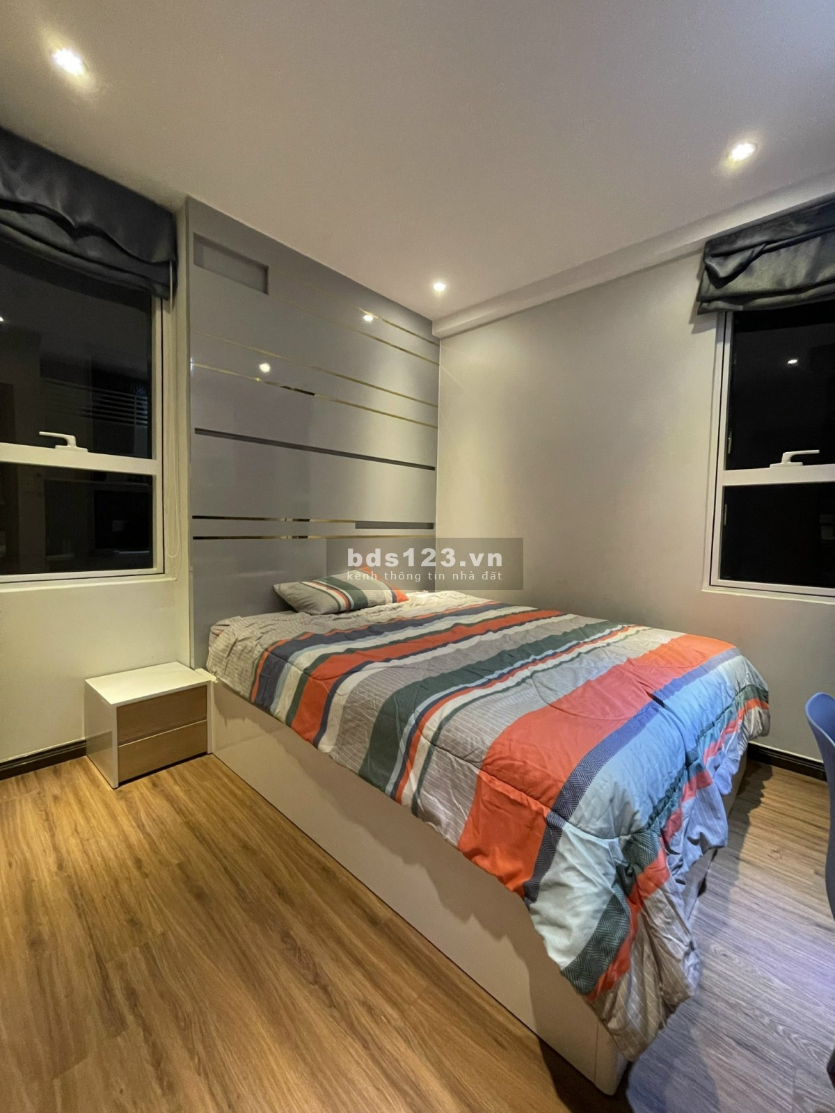 Chuyển nhượng căn hộ Richstar dt 53m2, dt 91m2, góc Hoà Bình - Tô Hiệu, có nội thất 0906847066