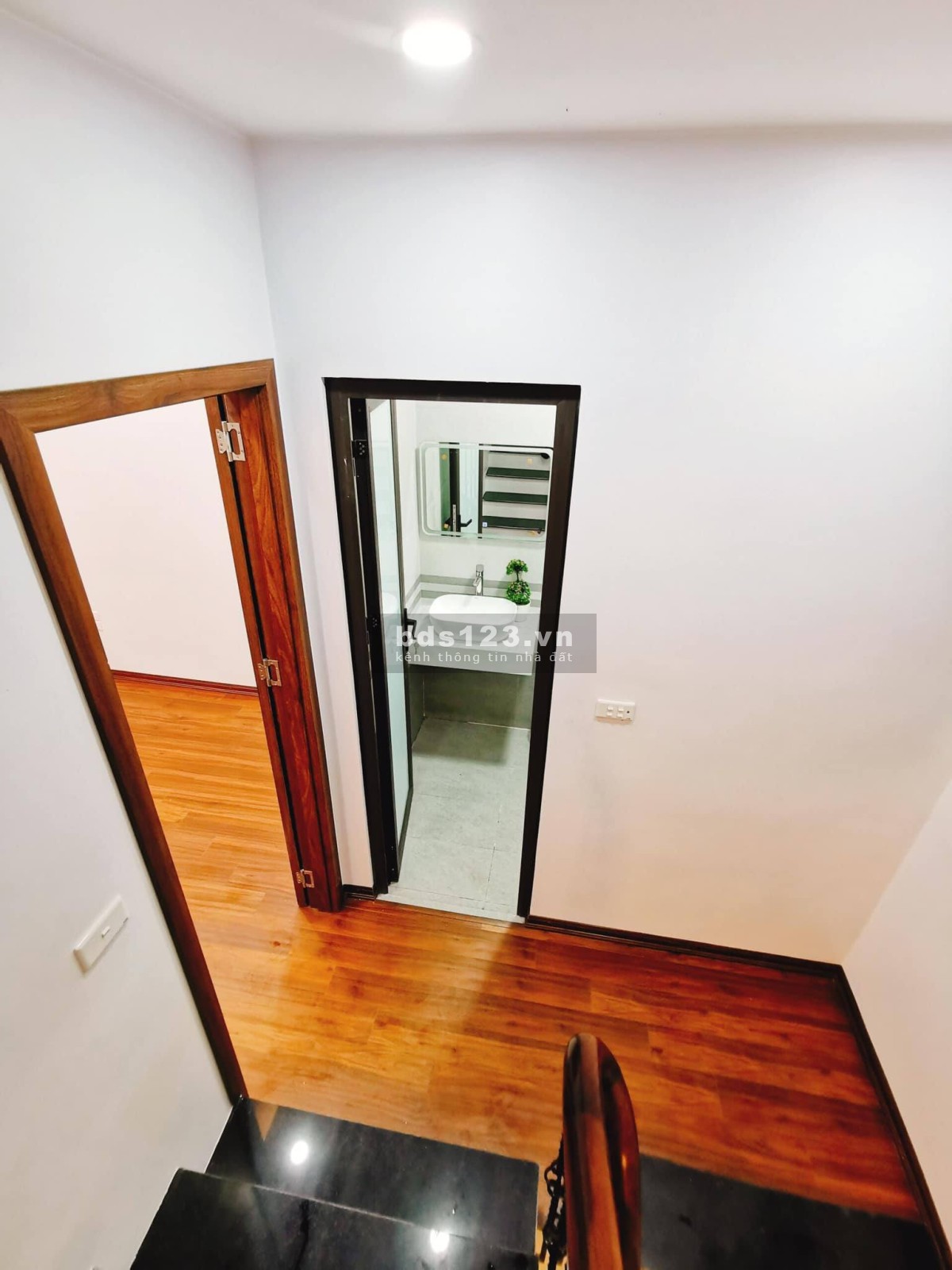 Siêu phẩm nhà phố Bạch Mai, DT 30 m² quy mô 4 tầng, ngõ thông thoáng, giá chỉ 2,9 tỷ đồng