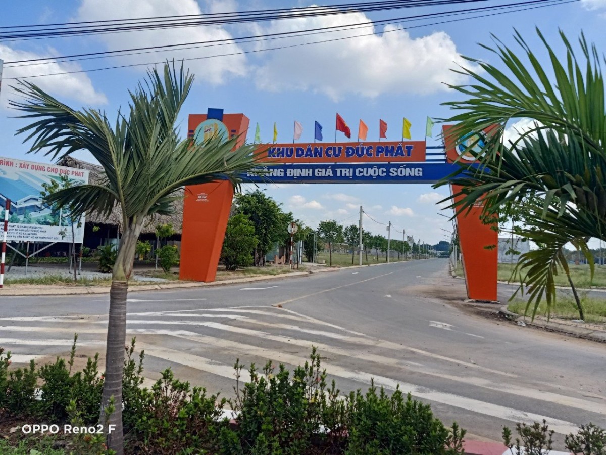 Lô đất ngay Quốc Lộ 13, Bàu Bàng, dtsd 104m2 full thổ, giá 1tỷ2 còn thương lượng