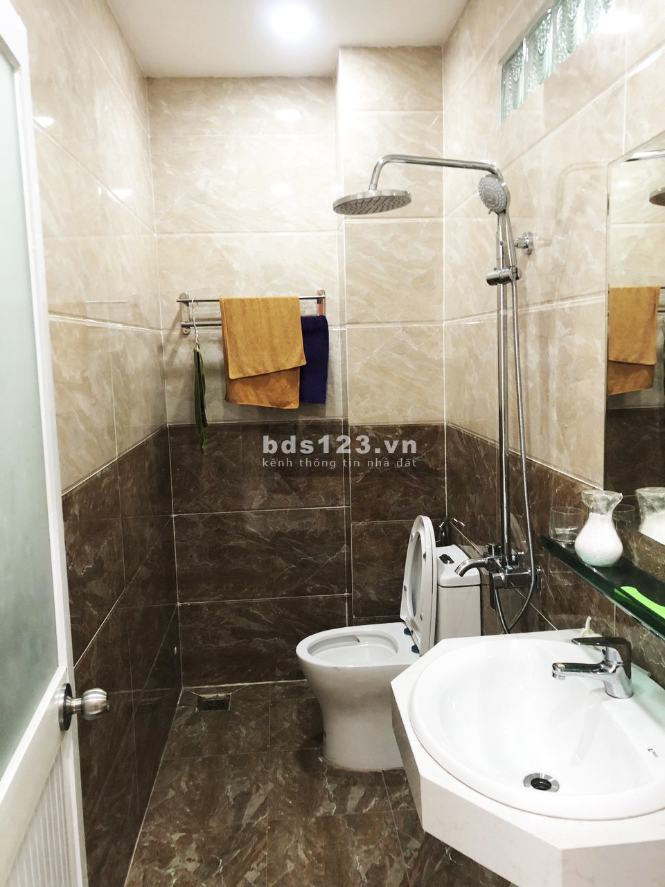 Cần bán gấp nhà mặt tiền đường số khu Nam Long, phường Phú Thuận, Quận 7