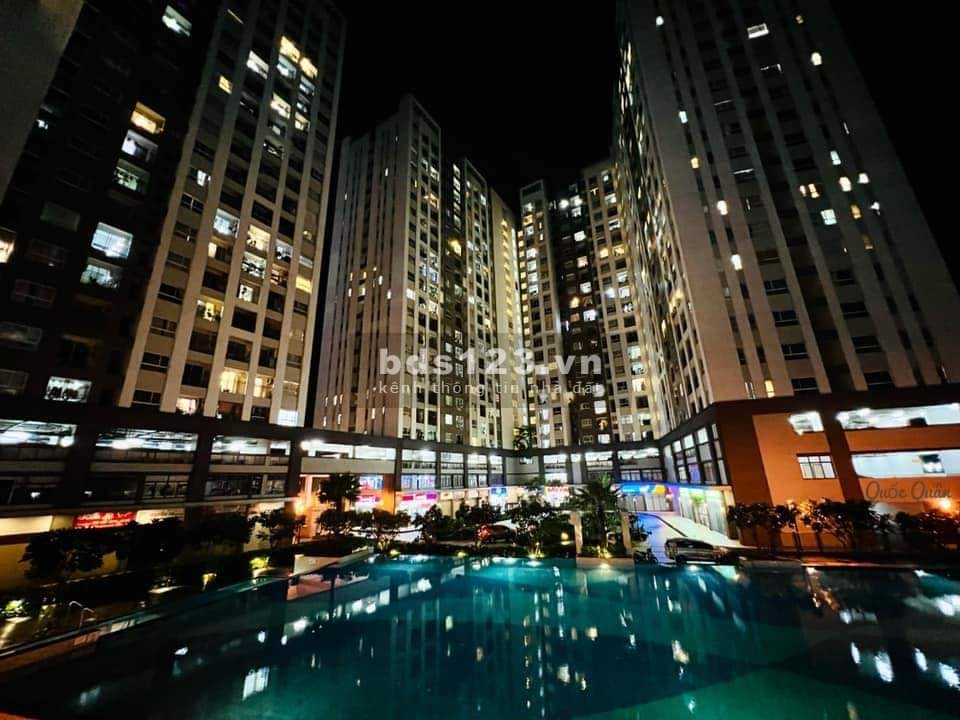 Chuyển nhượng căn hộ Richstar dt 53m2, dt 91m2, góc Hoà Bình - Tô Hiệu, có nội thất 0906847066
