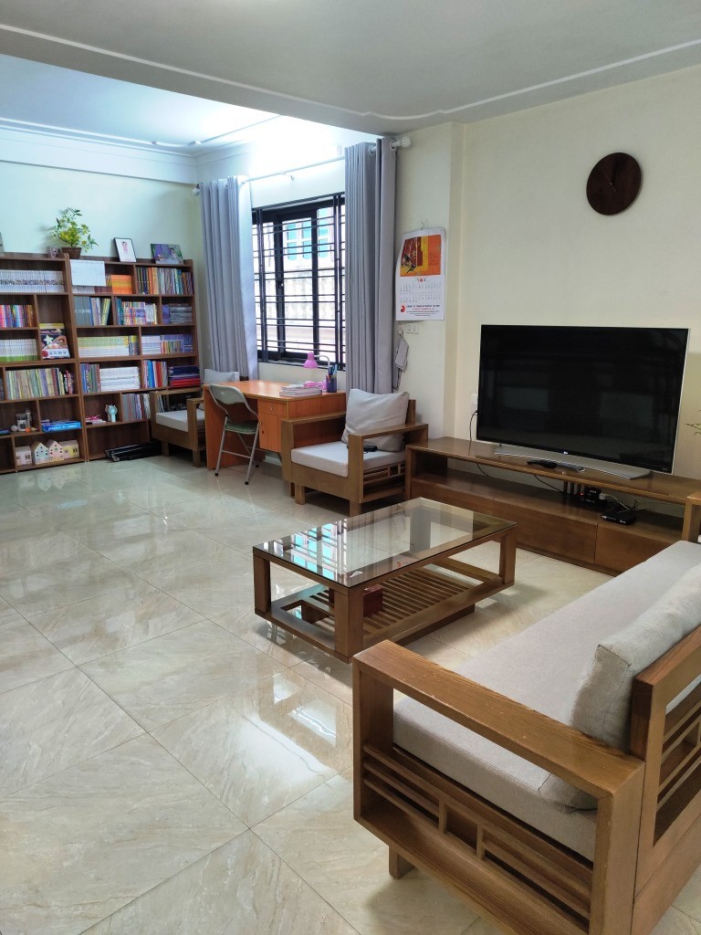 Bán nhà Bồ Đề 6 tầng thang máy, gara ô tô, gần hồ, cầu Chương Dương, 4.95 tỷ