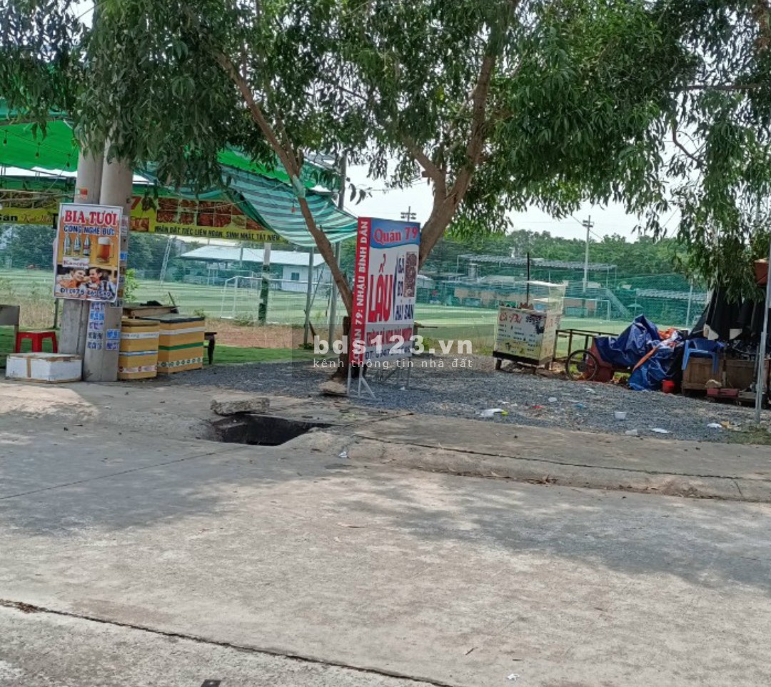 Bán đất thổ cư 185m2, ngay chợ Chánh Phú Hòa, sổ hồng riêng