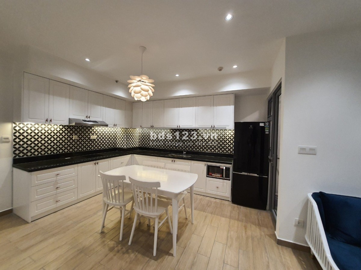 Cho thuê căn hộ Palm Heights Quận 2, giá tốt view đẹp lh 0335791172