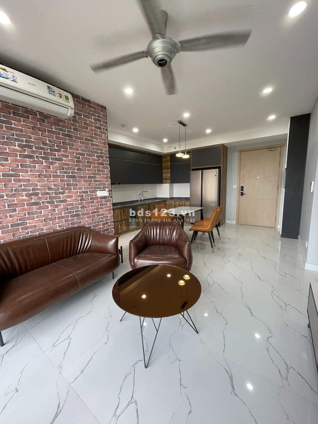 Cho thuê căn hộ đầy đủ nội thất, giá 15 triệu/tháng, chung cư Palm Heights lh 0938221611