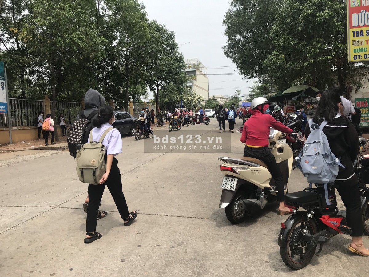 Tôi cần bán gấp lô đất chính chủ, sổ hồng riêng, thổ cư tự do xây dựng giá 1ty620