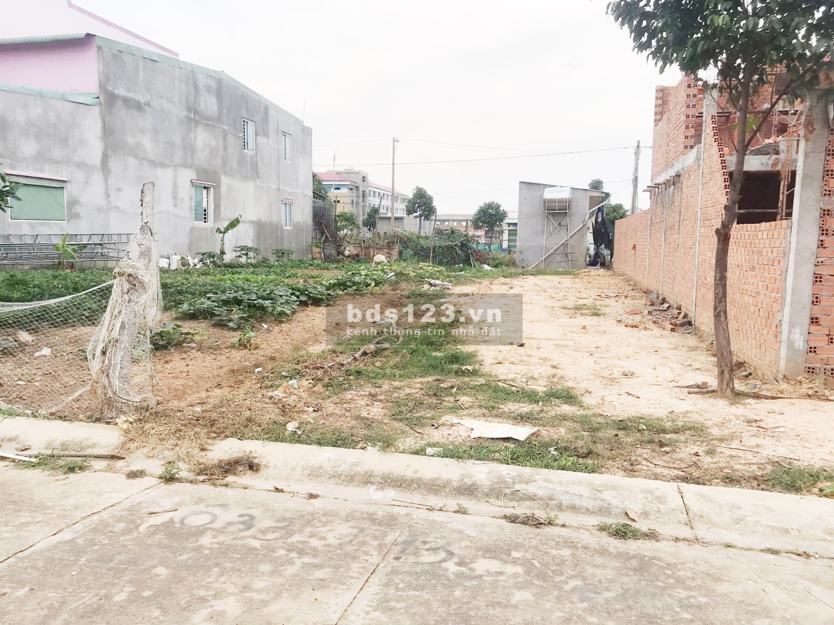 Cần bán lô đất chính chủ có sổ riêng ở Mỹ Phước giá thương lượng