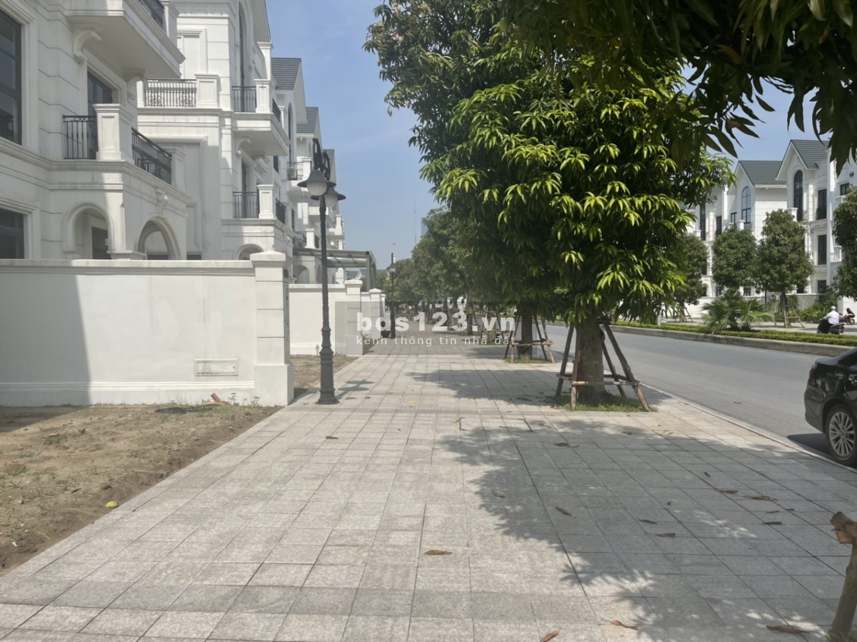 Bán biệt thự song lập HẢI ÂU 2 diện tích 150m, mặt tiền 10m giá 31 tỷ Vin Gia Lâm (0985941715)