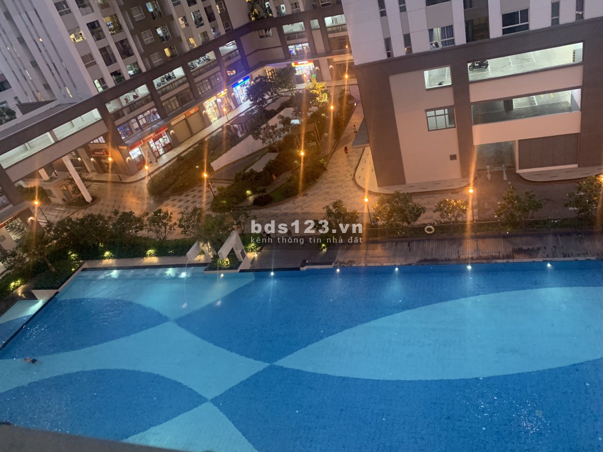 Bán căn hộ Richstar Tân Phú, dt 65m2, 2PN , tầng trung, view Hồ bơi nội khu