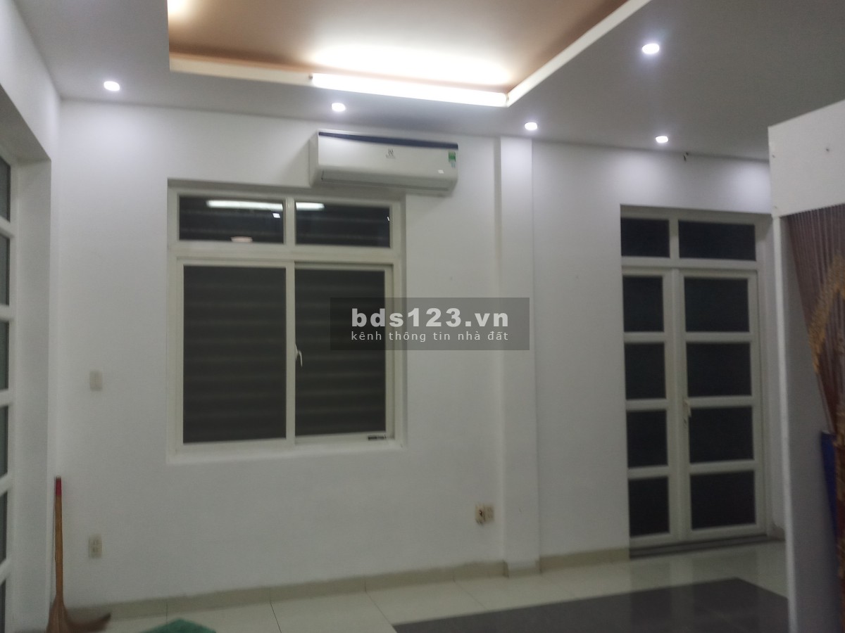 VĂN PHÒNG MẶT TIỀN BIỆT THỰ TRẦN NÃO QUẬN 2