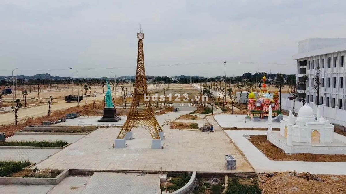 Bán lô đất cực đẹp 70m2 TNR Bỉm Sơn giá 1.31 tỷ chênh thấp lh 0914524555