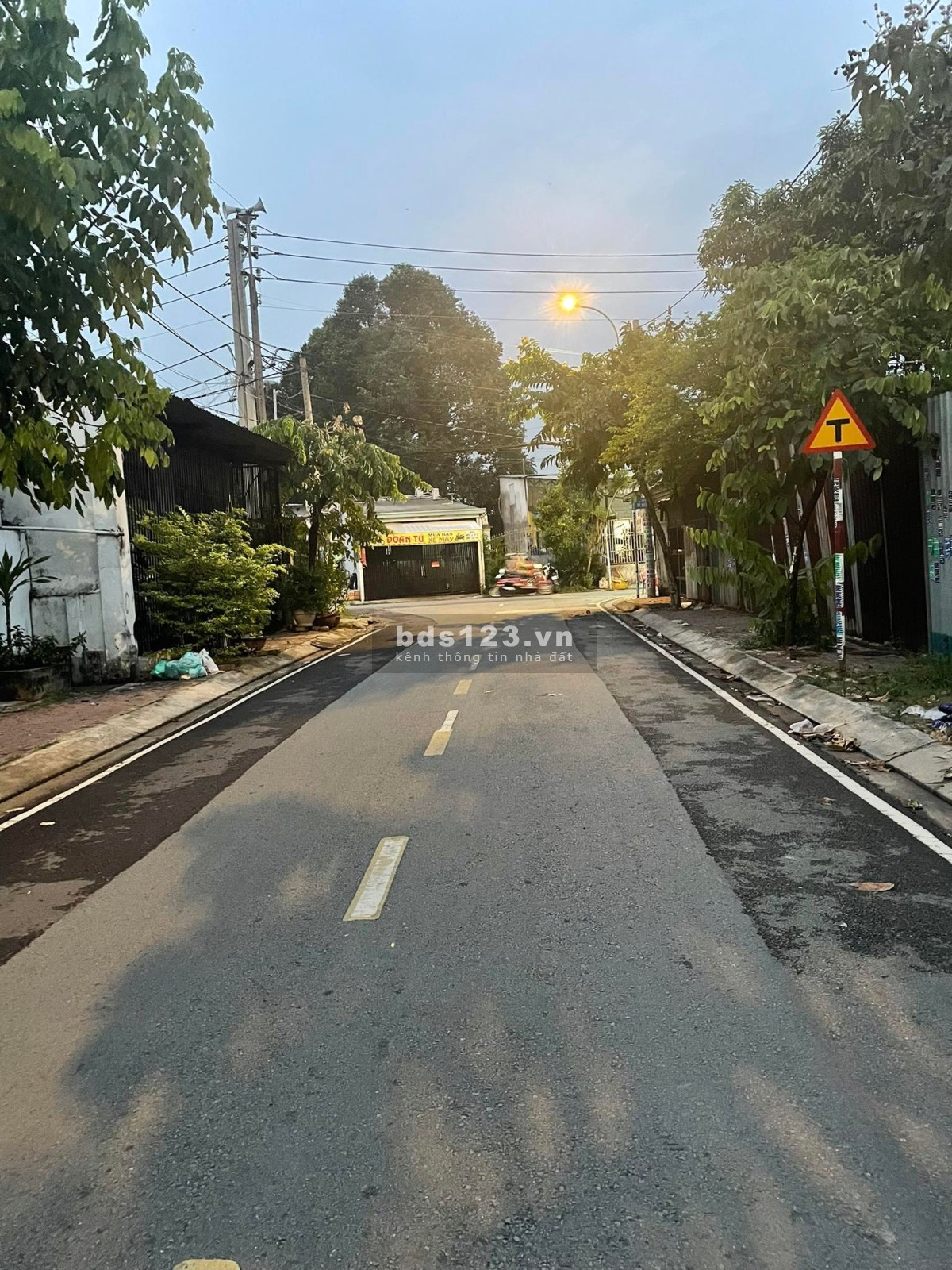Cho thuê nhà đất làm cafe sân vườn, nhà hàng, kho bãi liên hệ 0988733419