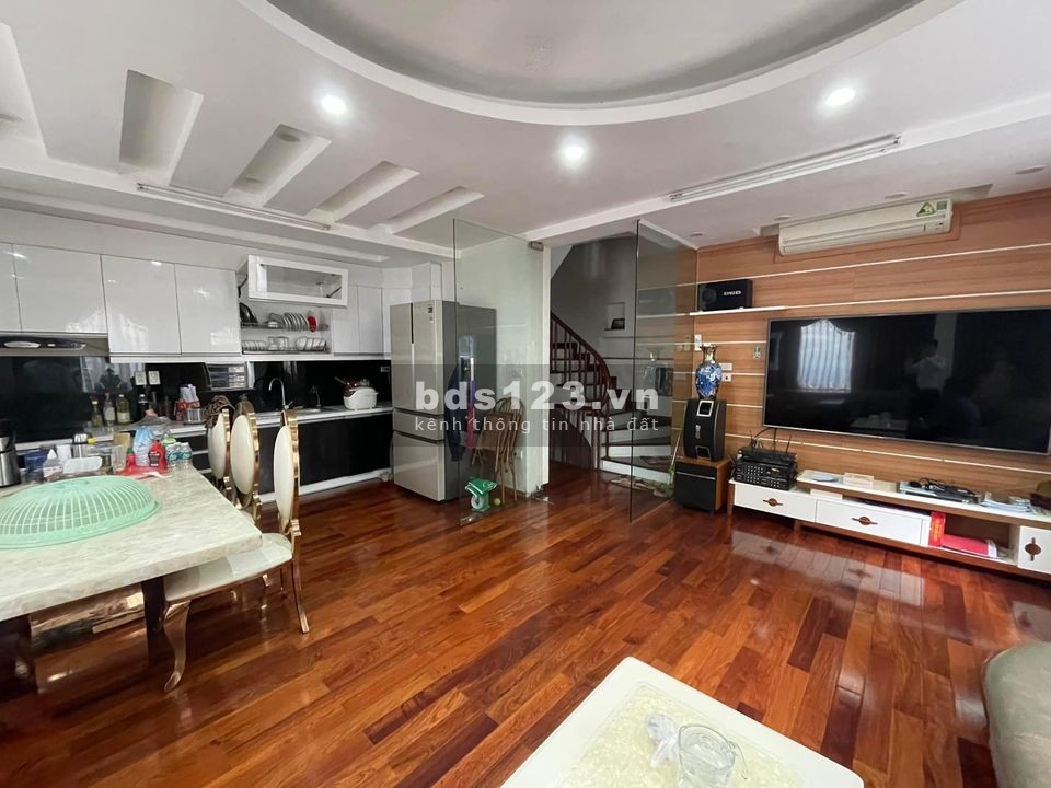 Bán nhà Trần Đại Nghĩa Hai Bà Trưng, kinh doanh đỉnh, DT 80m², 6 tầng, chỉ hơn 15 tỷ đồng