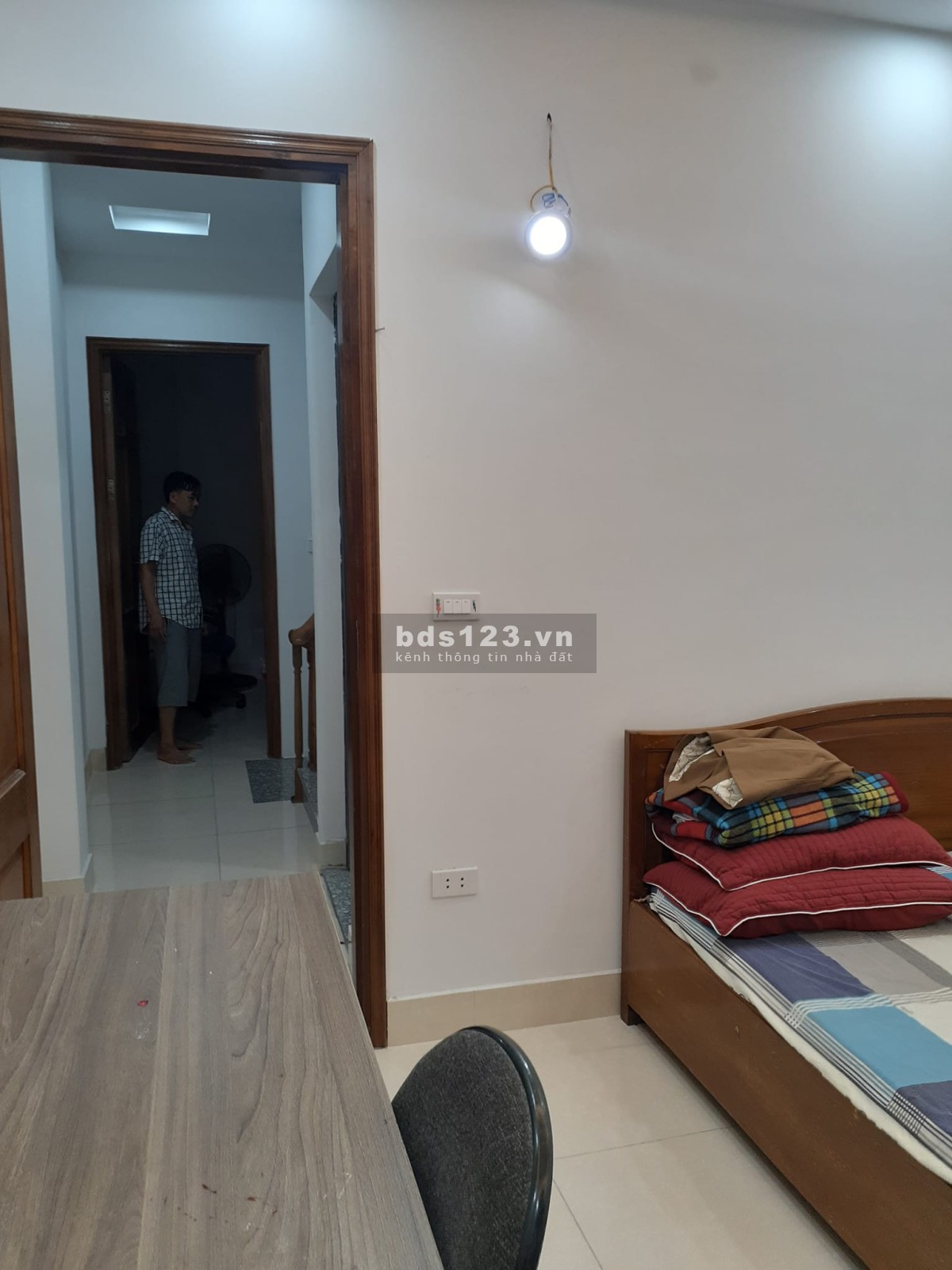 Nhà nguyên căn Yên Nghĩa ngõ ô tô đỗ cửa DT 30m² x 5 tầng, giá bán 2,6 tỷ đồng