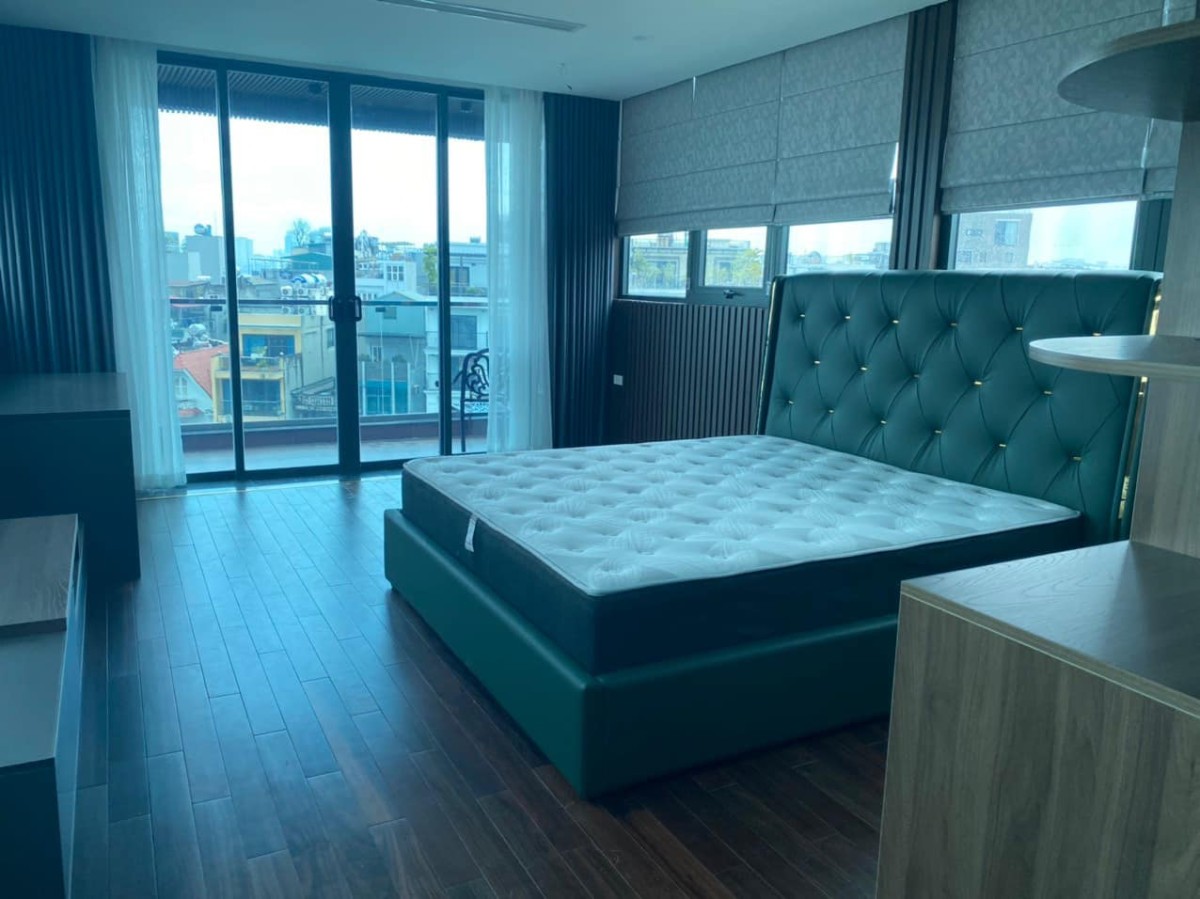 Toà nhà mặt phố yên Hoà Tây Hồ dtsd 101m2, 9 tầng thang máy view đẹp nhất hồ Tây