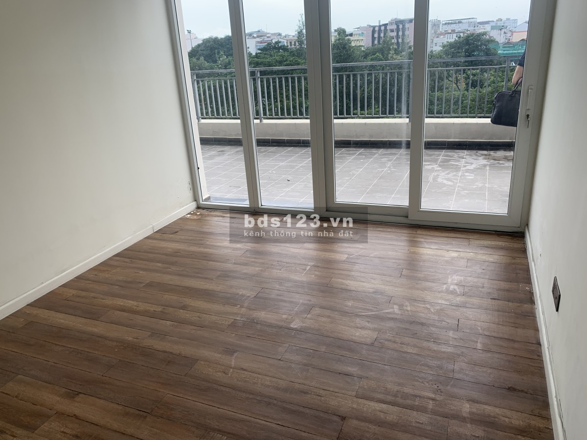 Cho thuê bán căn hộ the park 3pn giá 9 triệu/tháng liên hệ 0909745920 xem nhà