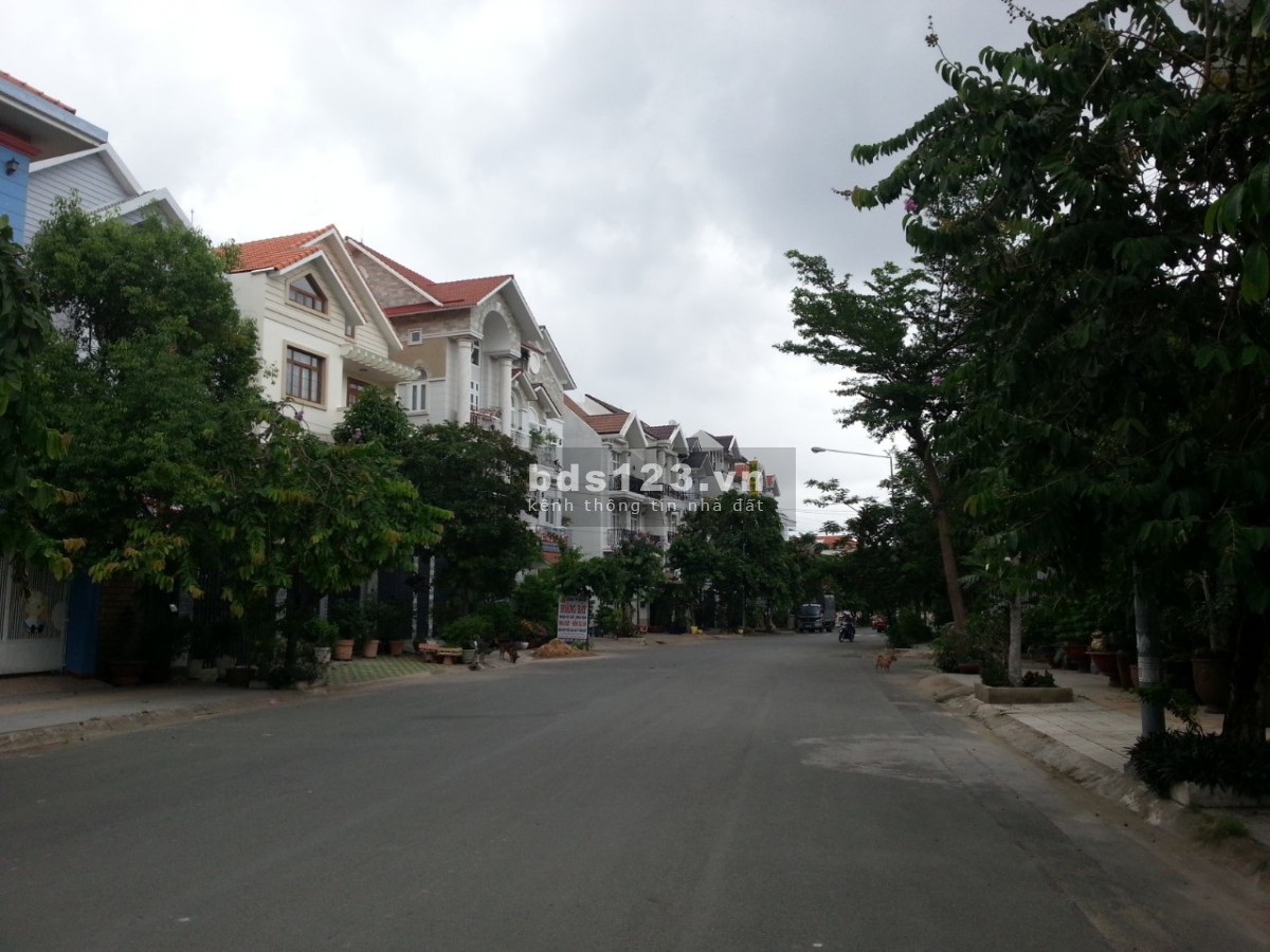 VĂN PHÒNG MẶT TIỀN BIỆT THỰ TRẦN NÃO QUẬN 2