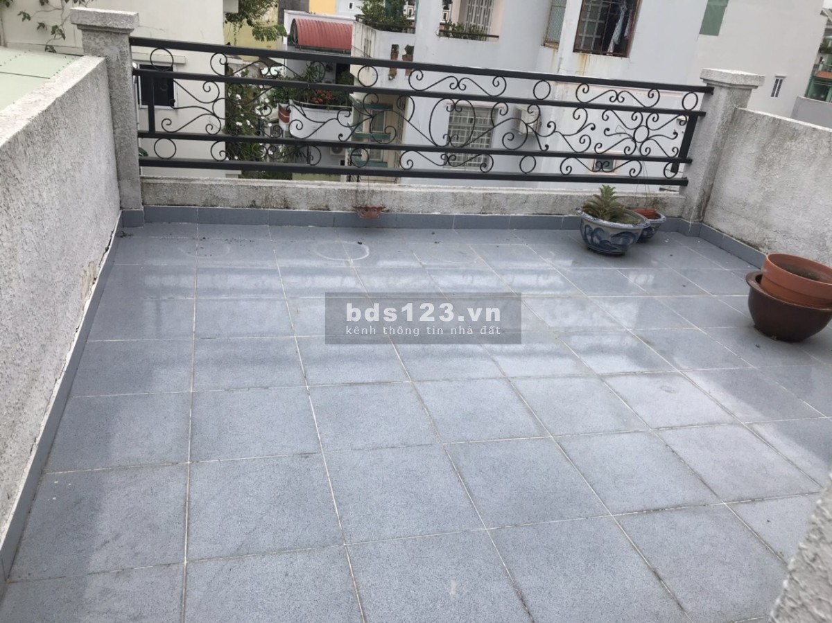 Chính chủ bán nhà HXH Hoàng Hoa Thám phường 5 Phú Nhuận 4.2x7.7m 2PN 1 trệt 2L ST đúc BTCT Đủ CN