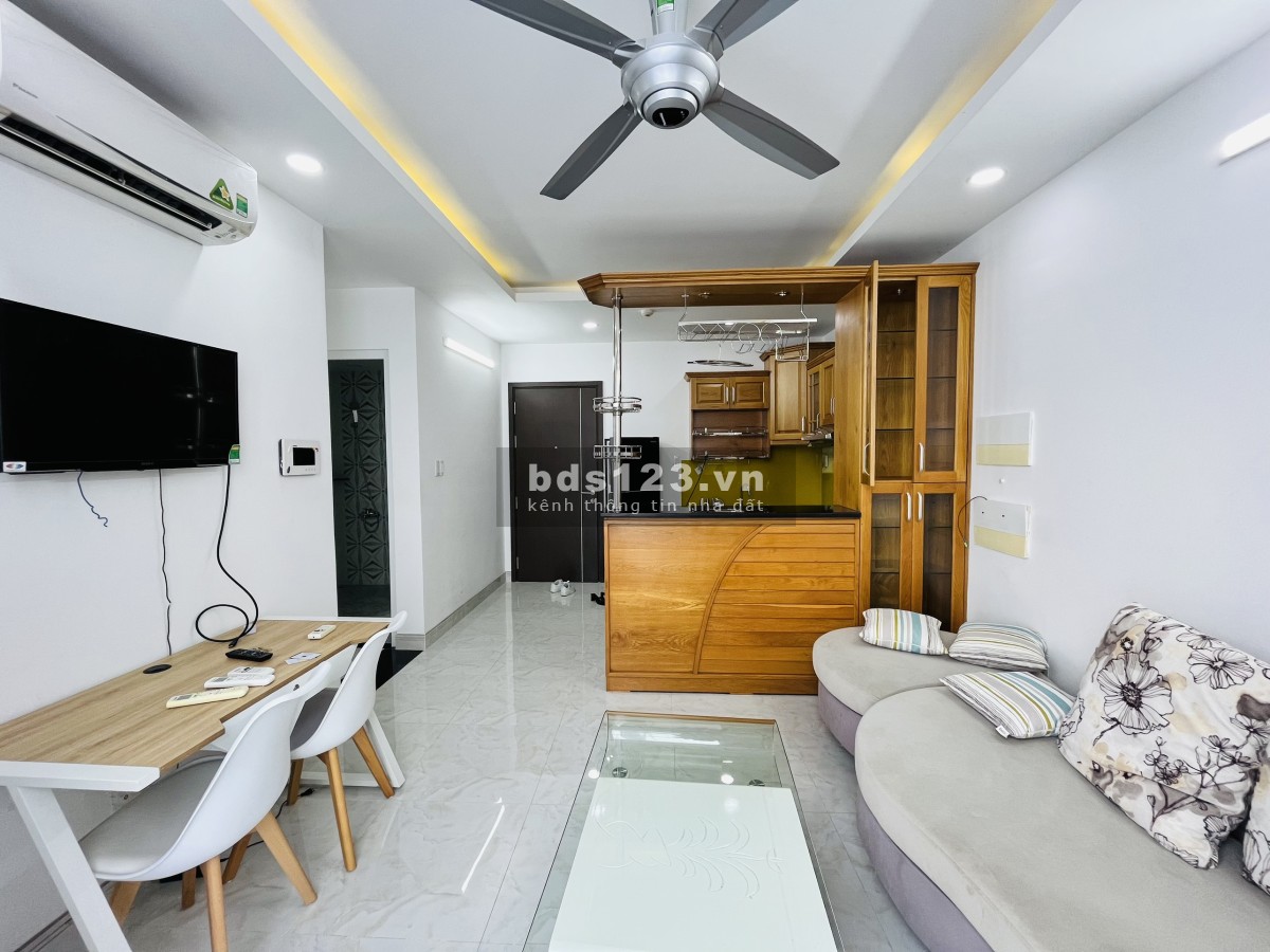 Bán căn hộ 1PN giá 4,1 tỷ tại The Prince, Quận Phú Nhuận tiện ích đầy đủ