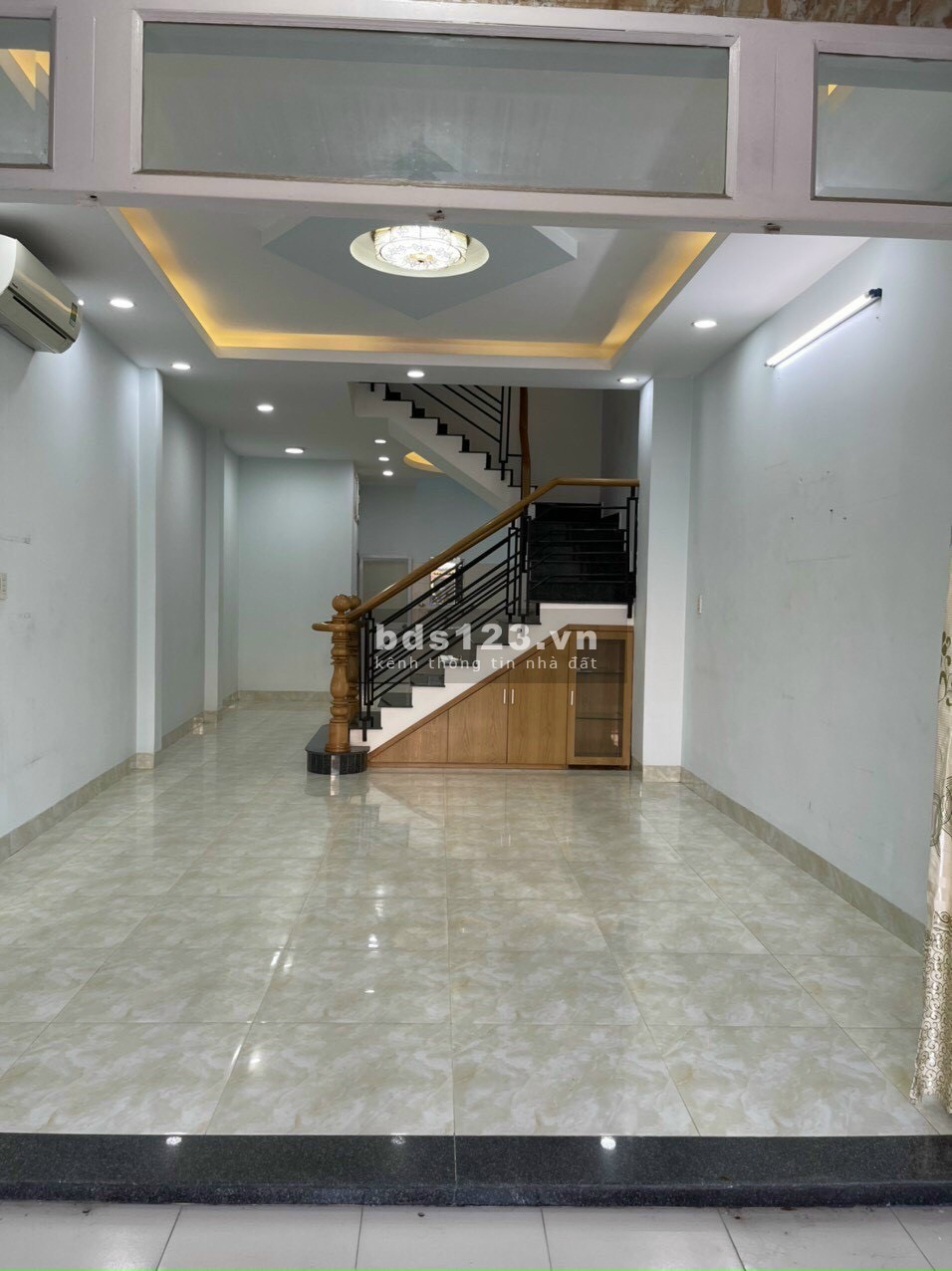 Cần tiền kinh doanh bán căn nhà đang cho thuê 6tr/th, 70m2 giá 1 tỷ 530 ở Thạnh Xuân, Q12