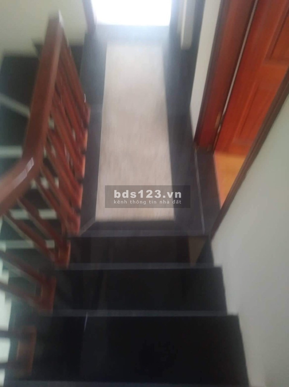 Nhà lô góc ở luôn cạnh KĐT Hinode Royal Park 4 tầng ô tô kinh doanh nhỉnh 4 tỷ