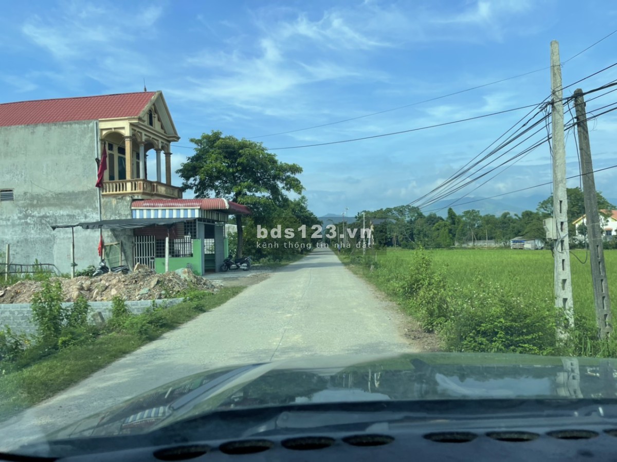 Bán đất mặt đường Liên Xã giá chỉ 1.3 tỷ, tại Hoàng Văn Thụ, Chương Mỹ lh 0982876689