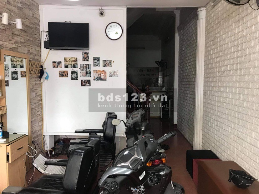 Cho thuê mặt bằng khu sầm uất kinh doanh thuận tiện, giá hấp dẫn, lh 0948087666