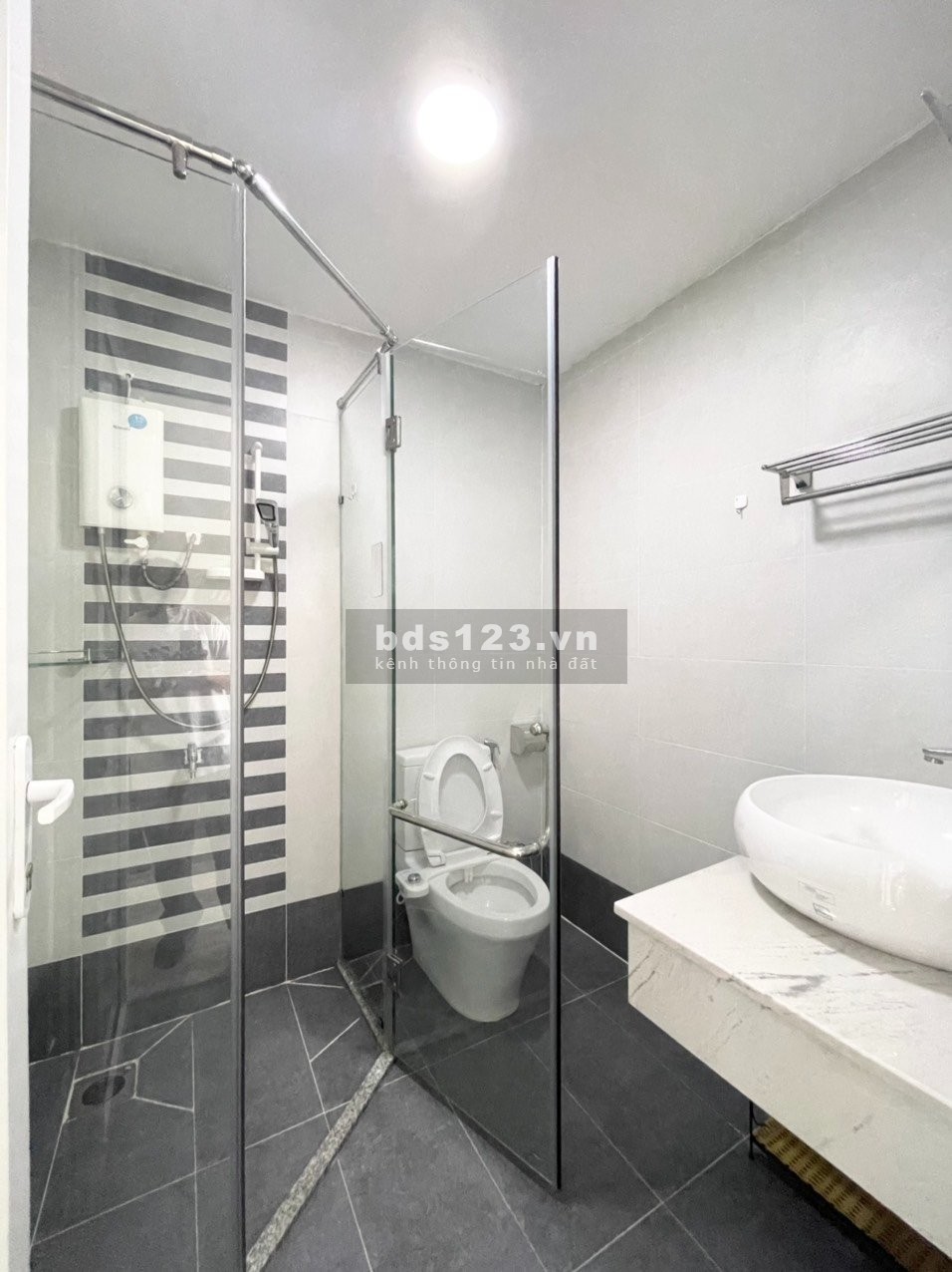 Cho thuê căn hộ cao cấp có ban công riêng ở Trần Thị Nghĩ Gò Vấp lh 0797773034