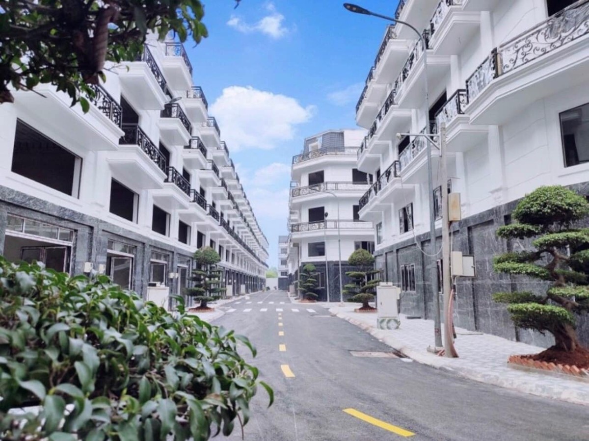 Nhà phố liền kề chuẩn CHÂU ÂU, sổ hồng từng nhà, hoàn công đầy đủ. Quà tặng khủng khi khách công