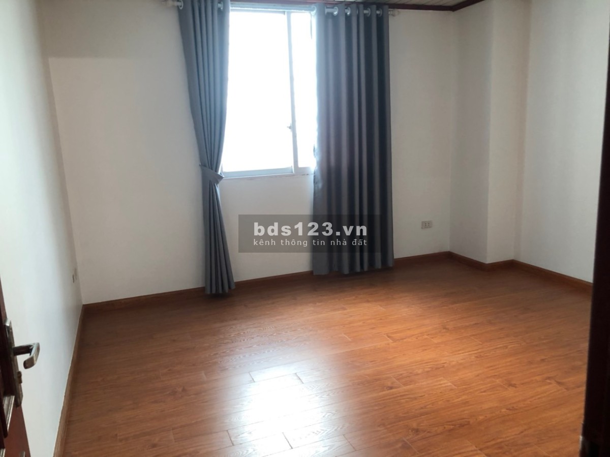 Bán gấp căn chung cư Bình Vượng giá thương lượng chính chủ, bàn giao có nội thất