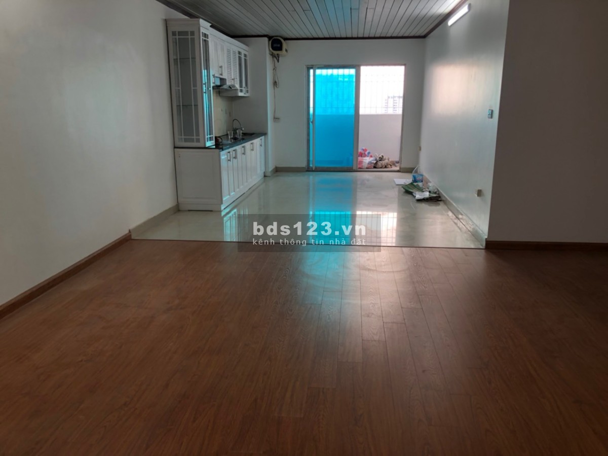 Bán gấp căn chung cư Bình Vượng giá thương lượng chính chủ, bàn giao có nội thất