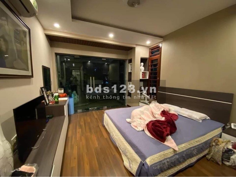 Bán siêu phẩm mặt Hồ Đắc Di quận Đống Đa cực sầm liên hệ 0869299983