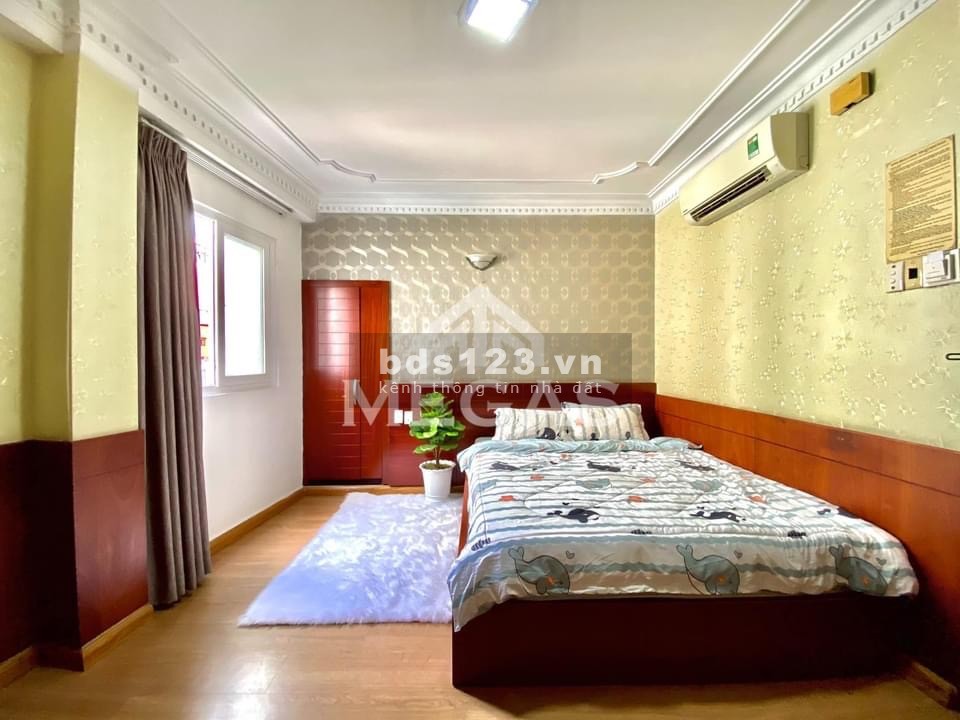 Căn hộ dịch vụ tại Phạm Ngũ Lão, Quận 1 - Thông qua Bùi Viện giờ giấc tự do