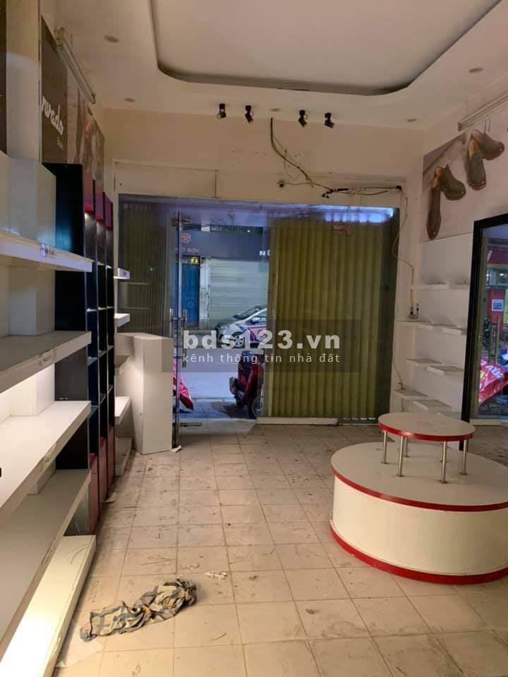 212 Phố Vọng, Hai Bà Trưng, diện tích sử dụng 277m2, mặt tiền 4.7m, giá 78 tỷ