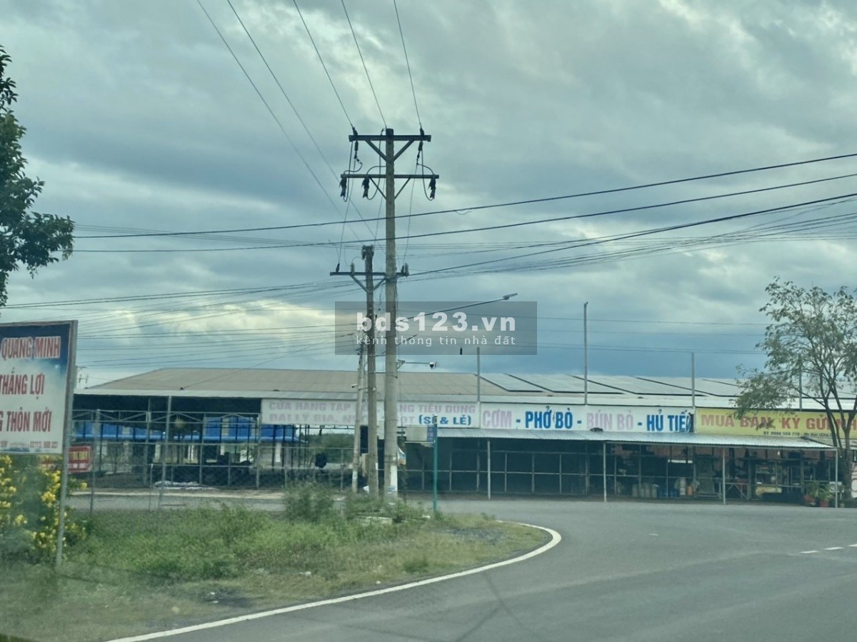Chủ ngộp cá độ ra gấp lô đất diện tích sử dụng 300m2 có 100m thổ cư