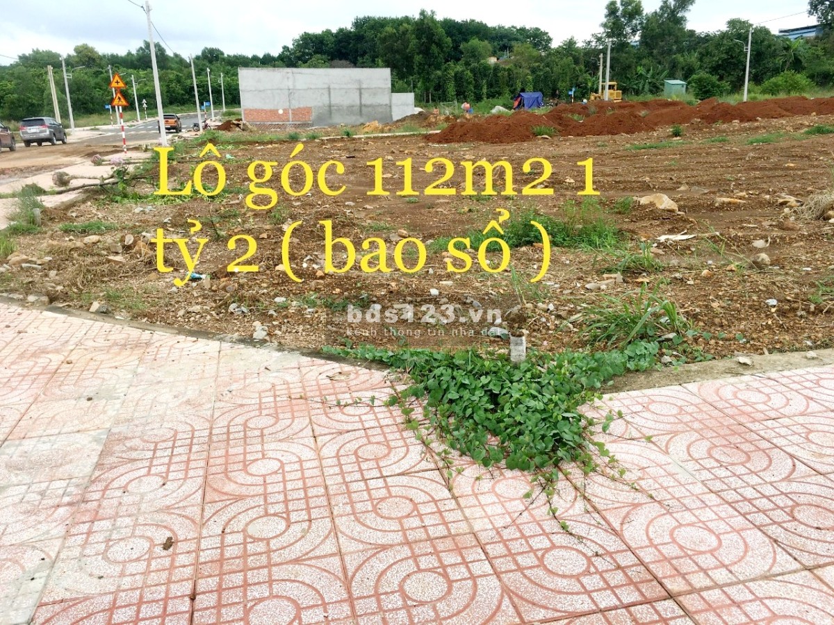 Cần ra một lô đât 100m2 giá rẽ nhất thị trường cách quốc lộ 14 40m gia 576tr